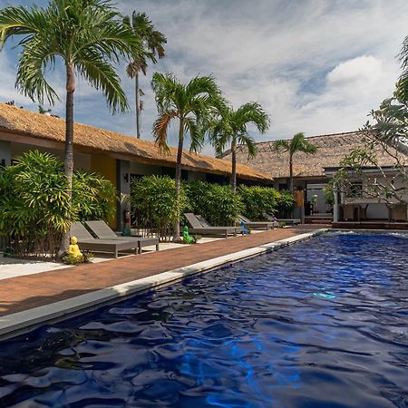 Balinea Holiday Home Seminyak Extérieur photo