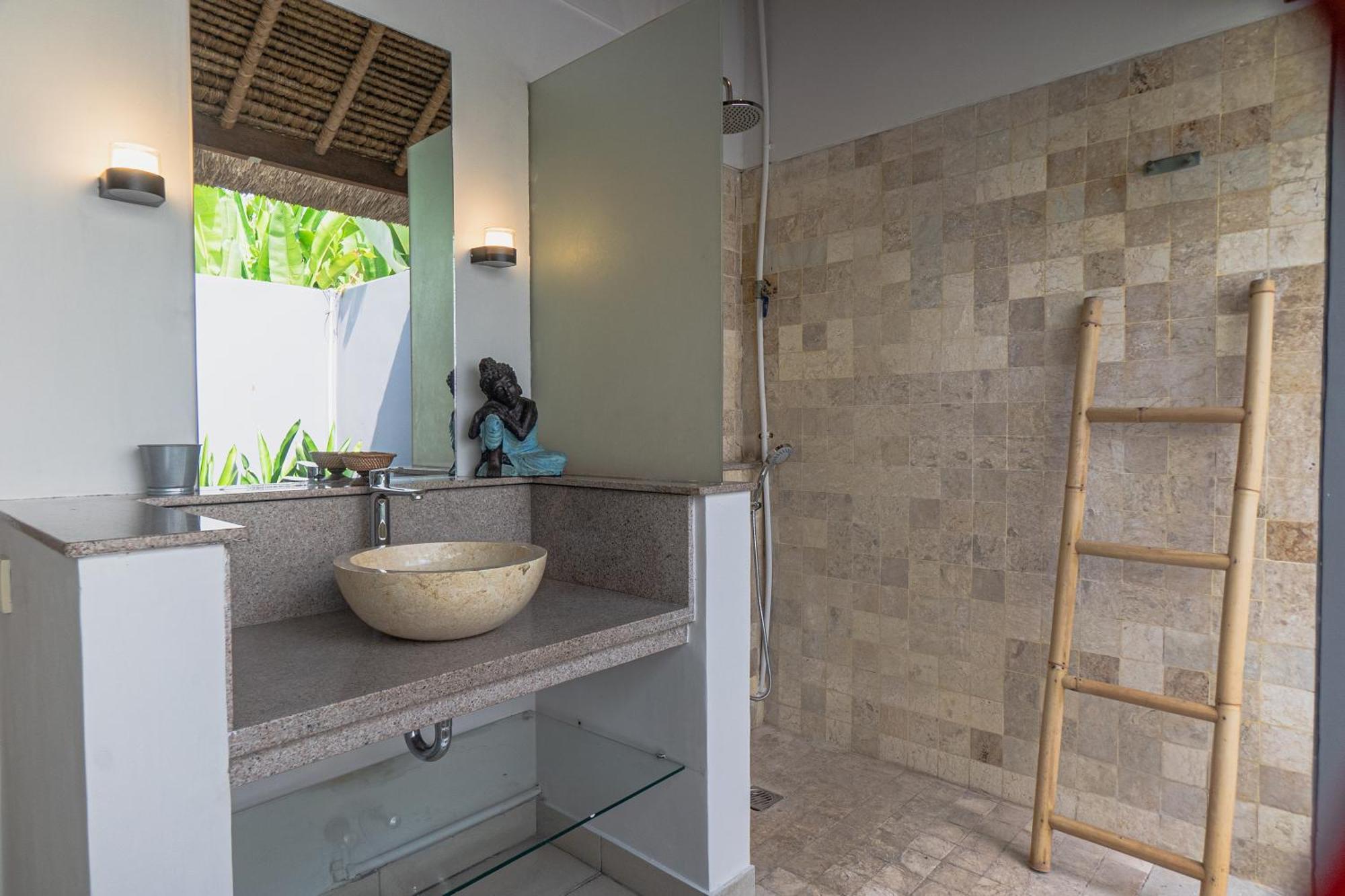 Balinea Holiday Home Seminyak Extérieur photo