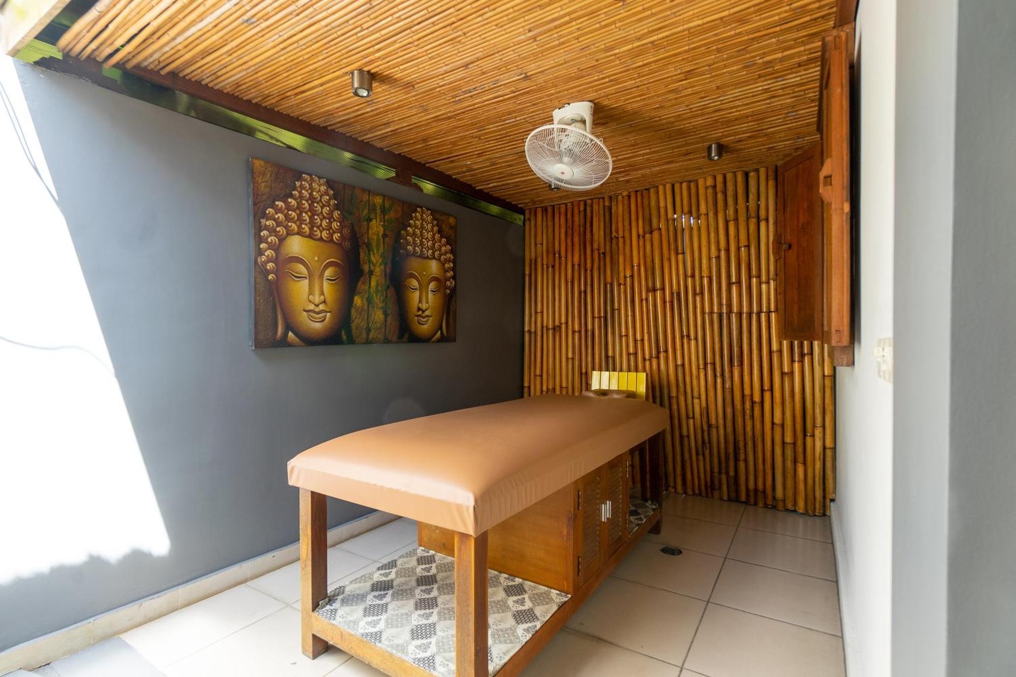 Balinea Holiday Home Seminyak Extérieur photo