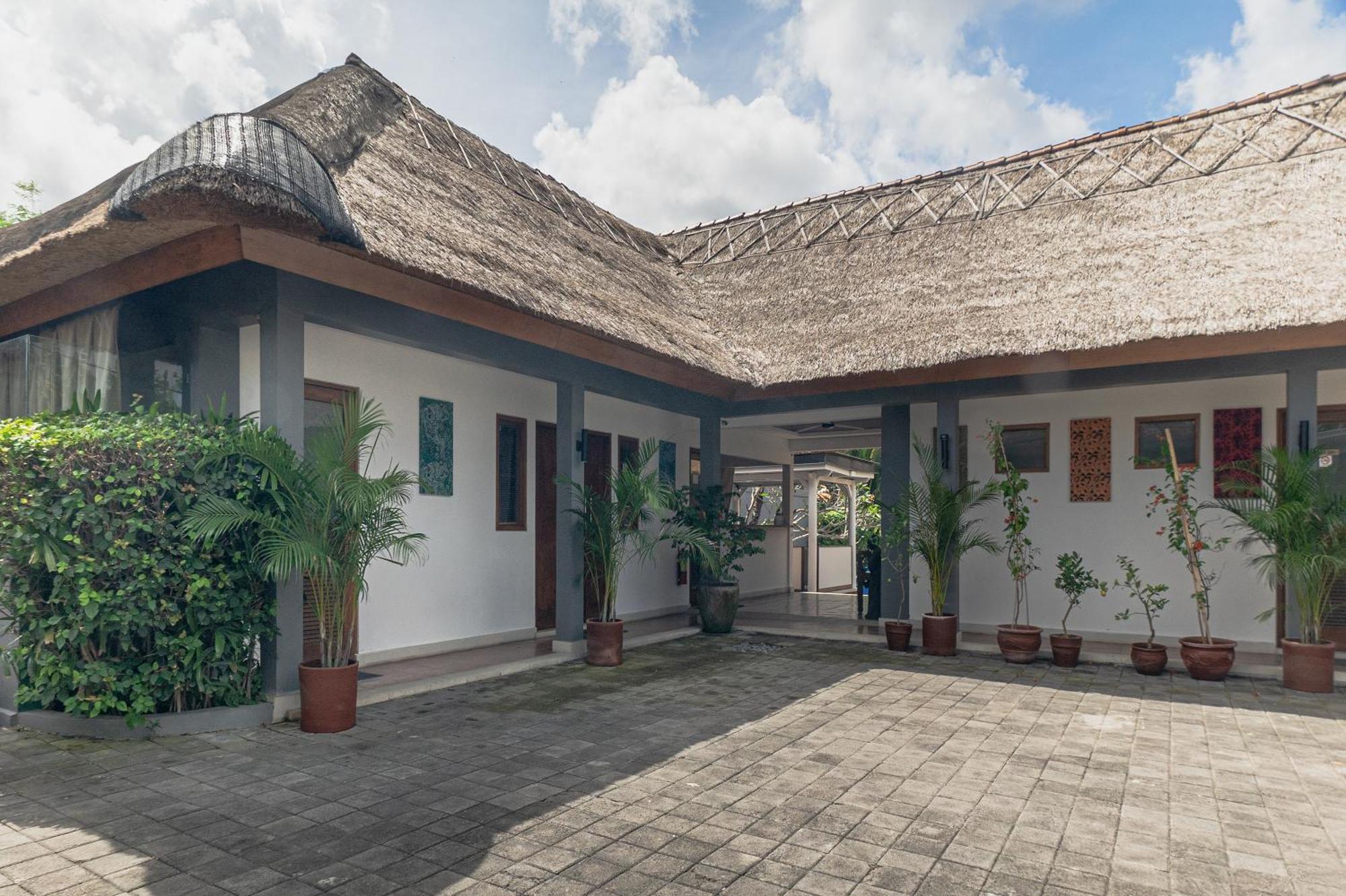 Balinea Holiday Home Seminyak Extérieur photo